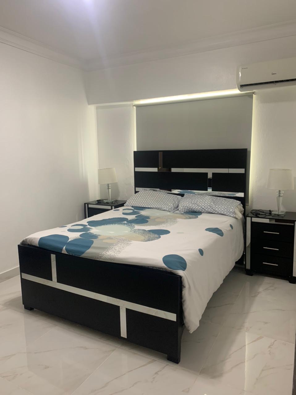 apartamentos - Apto en Naco de 2 Hab amueblado  5