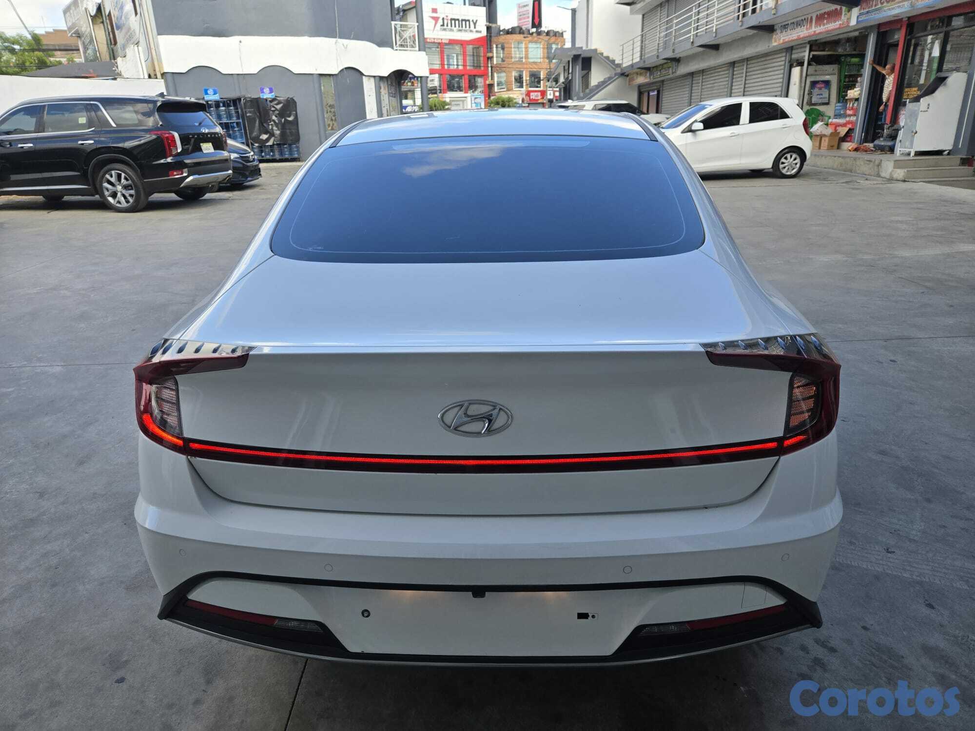 carros - HYUNDAI SONATA DN8 2020 BLANCO 2