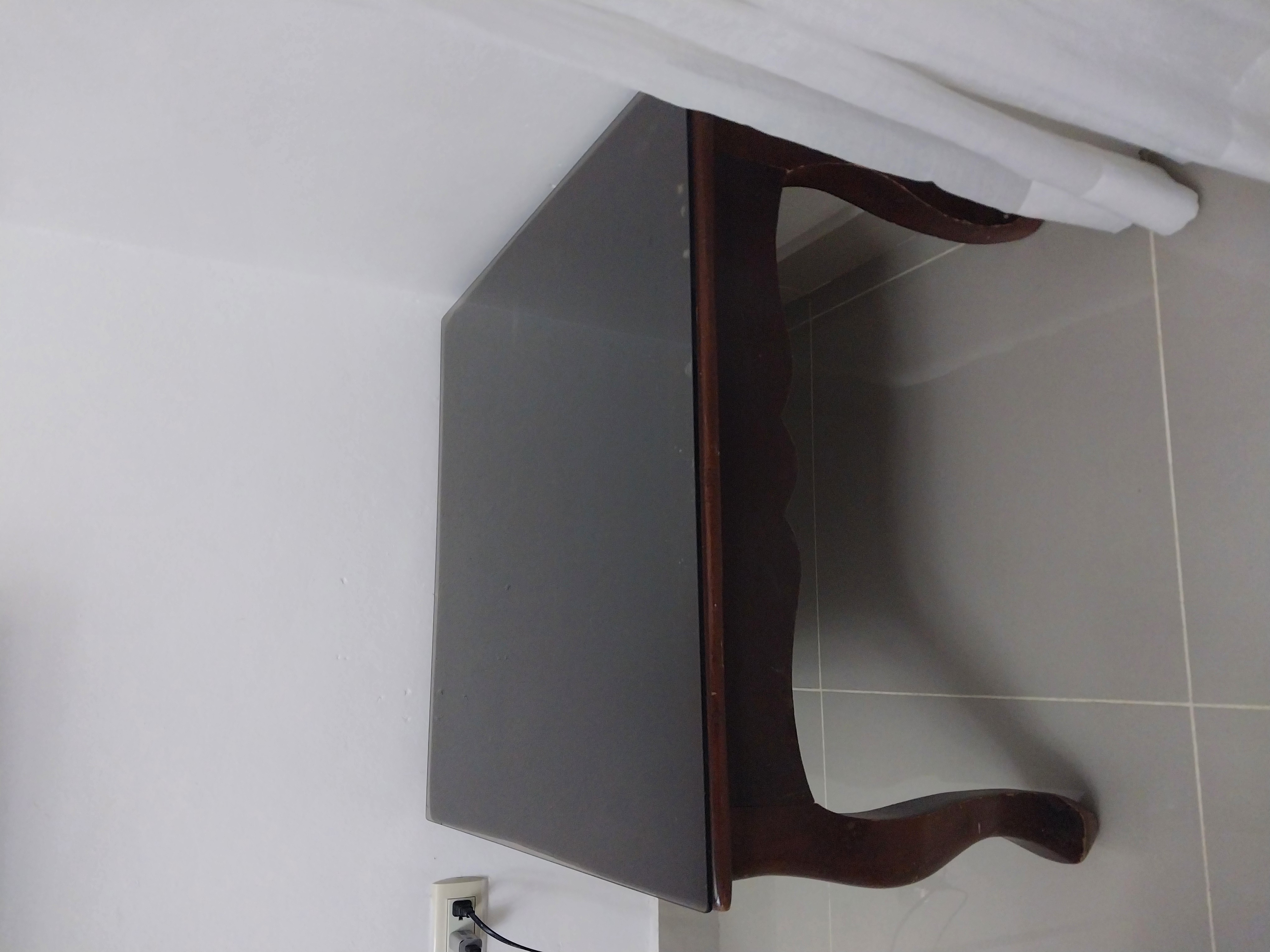 muebles y colchones - Sofá Cama + Mesa de Sala en caoba 0