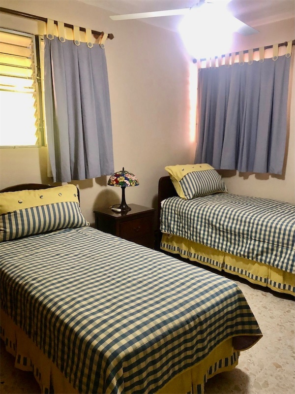 casas - Casa de alquiler en Los Cerros de Gurabo 4