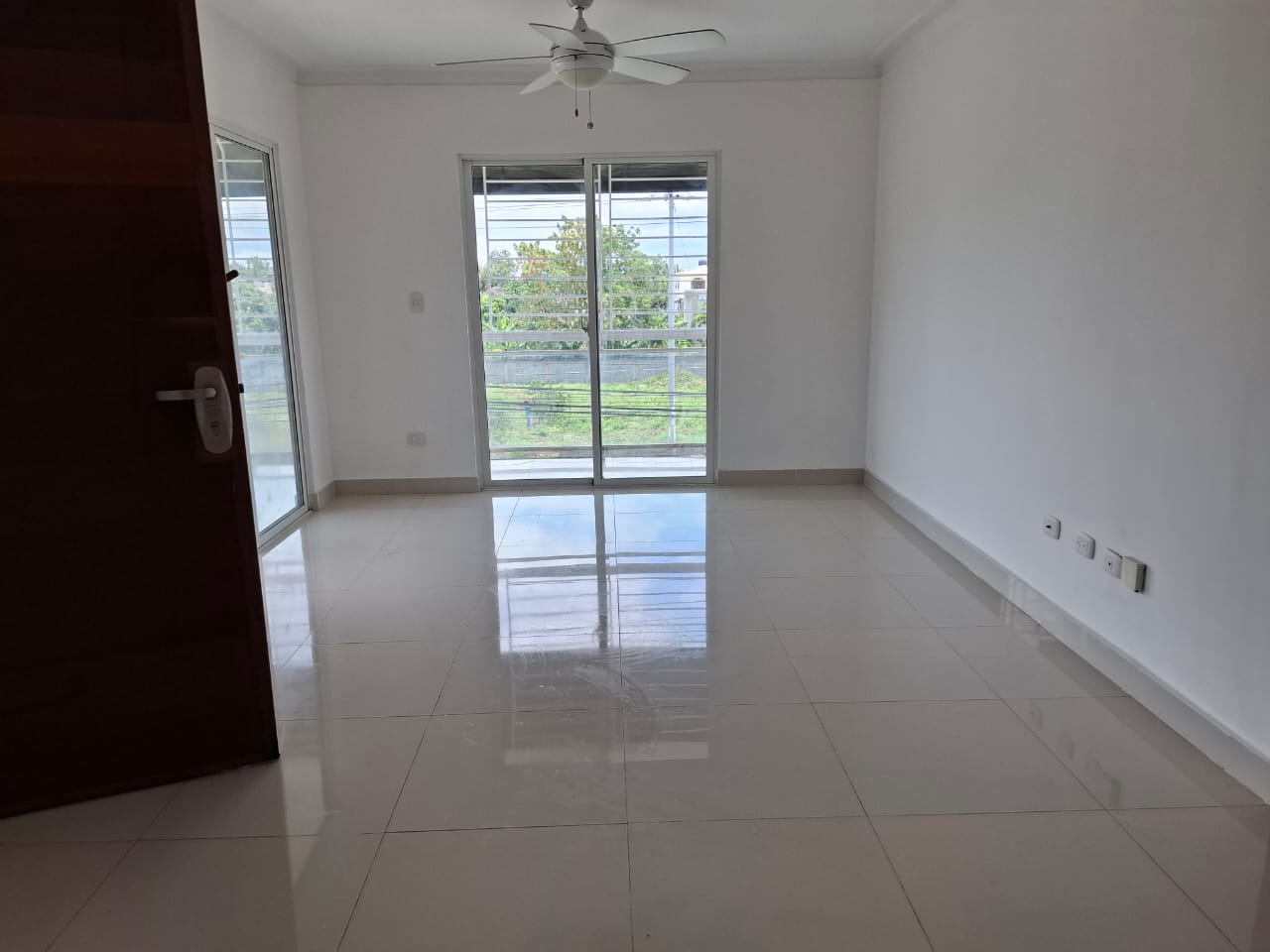 apartamentos - apartamento en alquiler con vista al mar  6