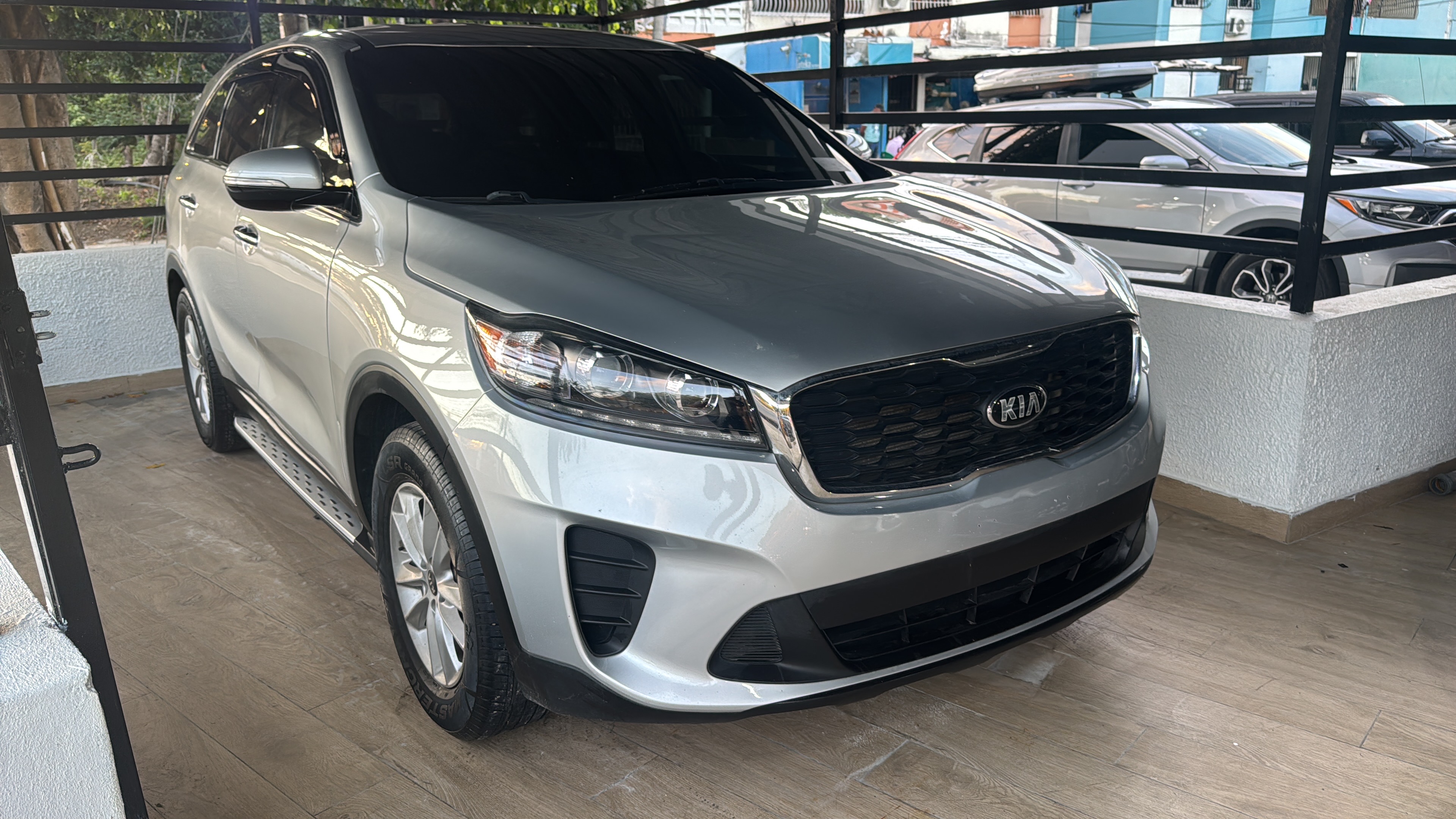 jeepetas y camionetas - Kia Sorento 2019 LX 1