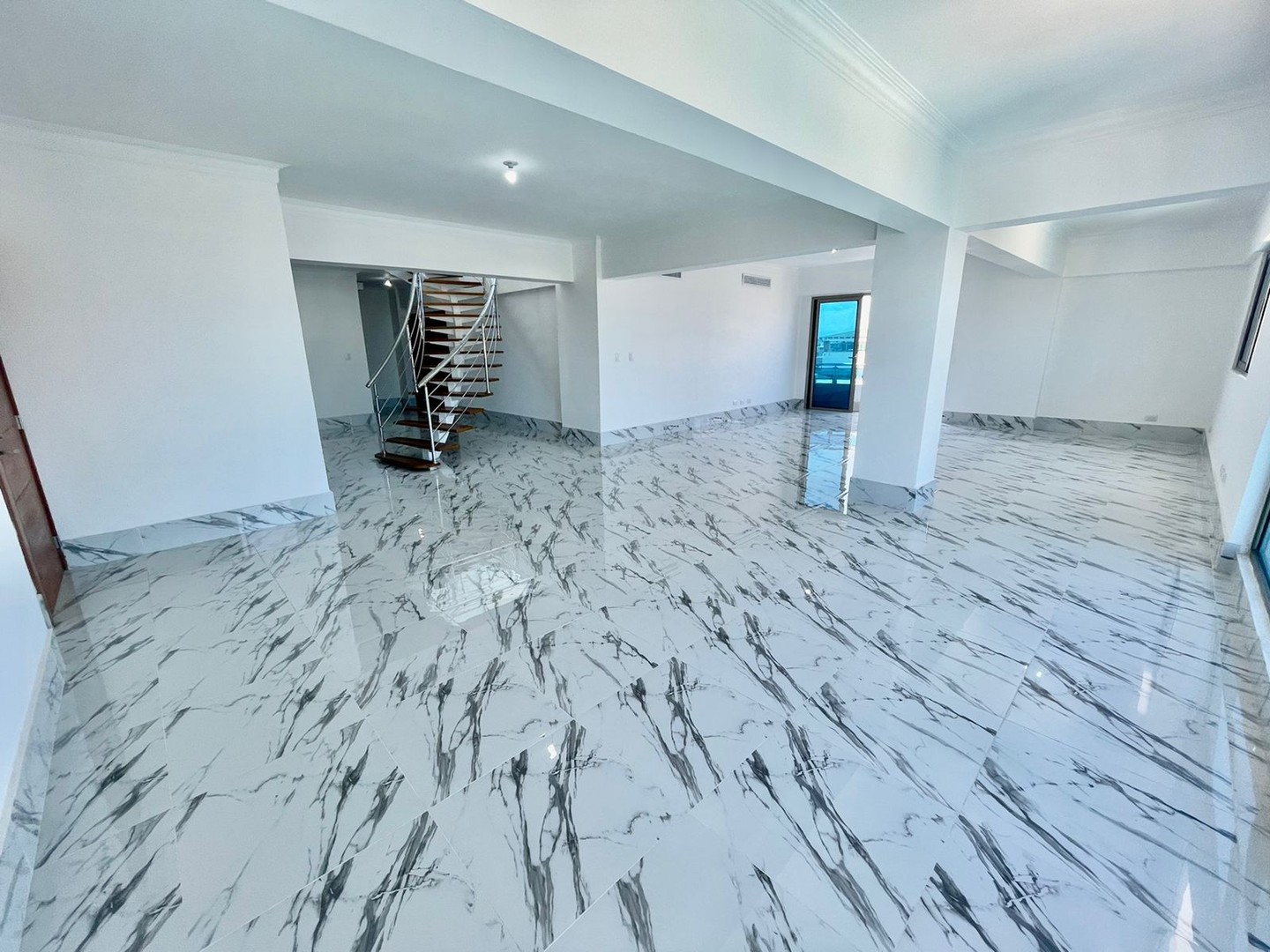 penthouses - Exclusivo pent-house en Bella Vista con impresionante vista 1