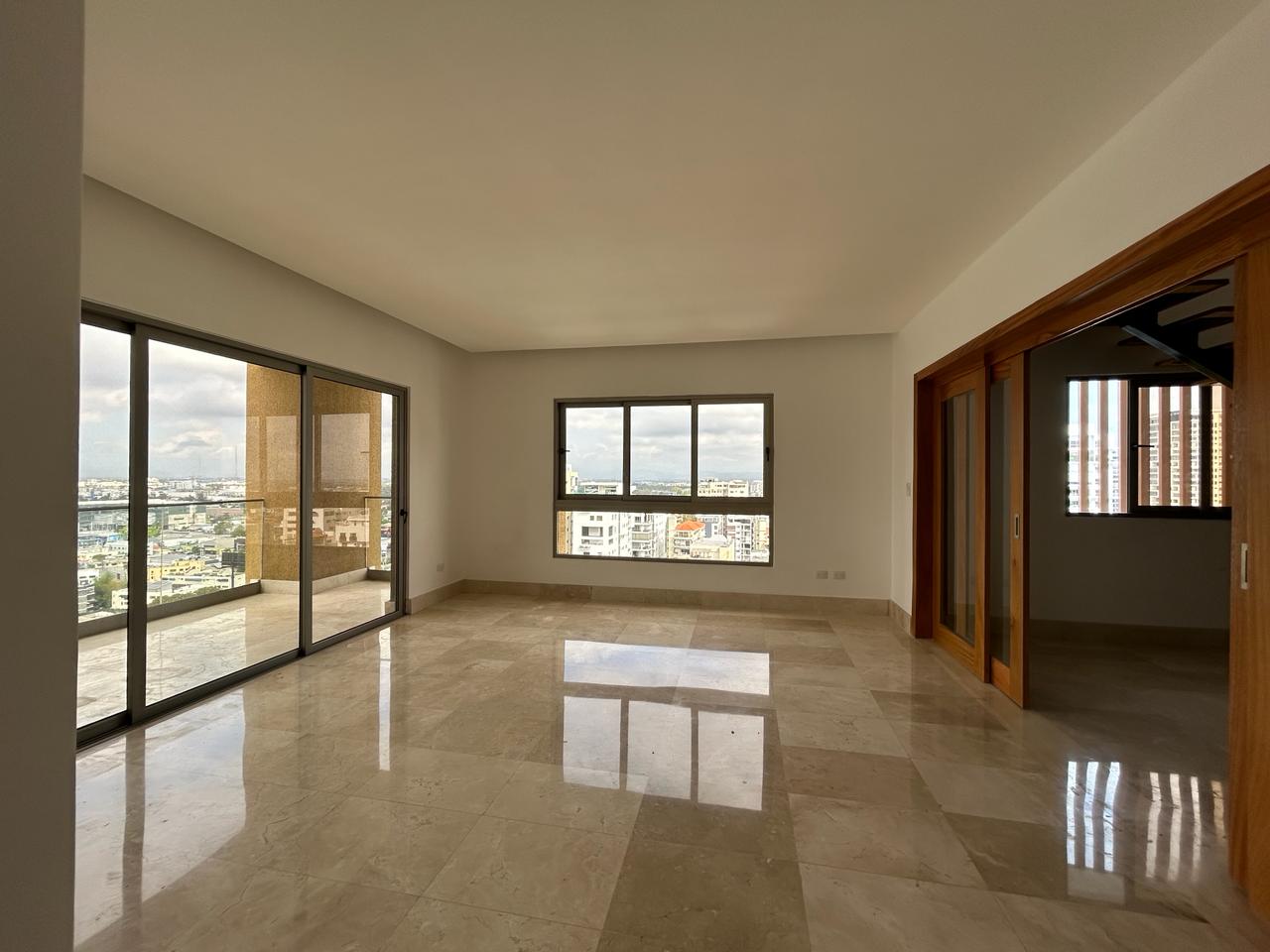apartamentos - Venta de Penthouse en el Ensanche Paraíso 0