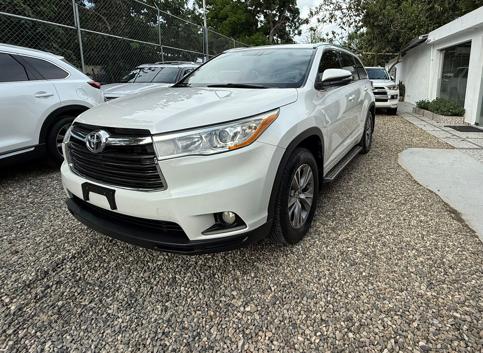 jeepetas y camionetas - Toyota higlander xle 2014 1