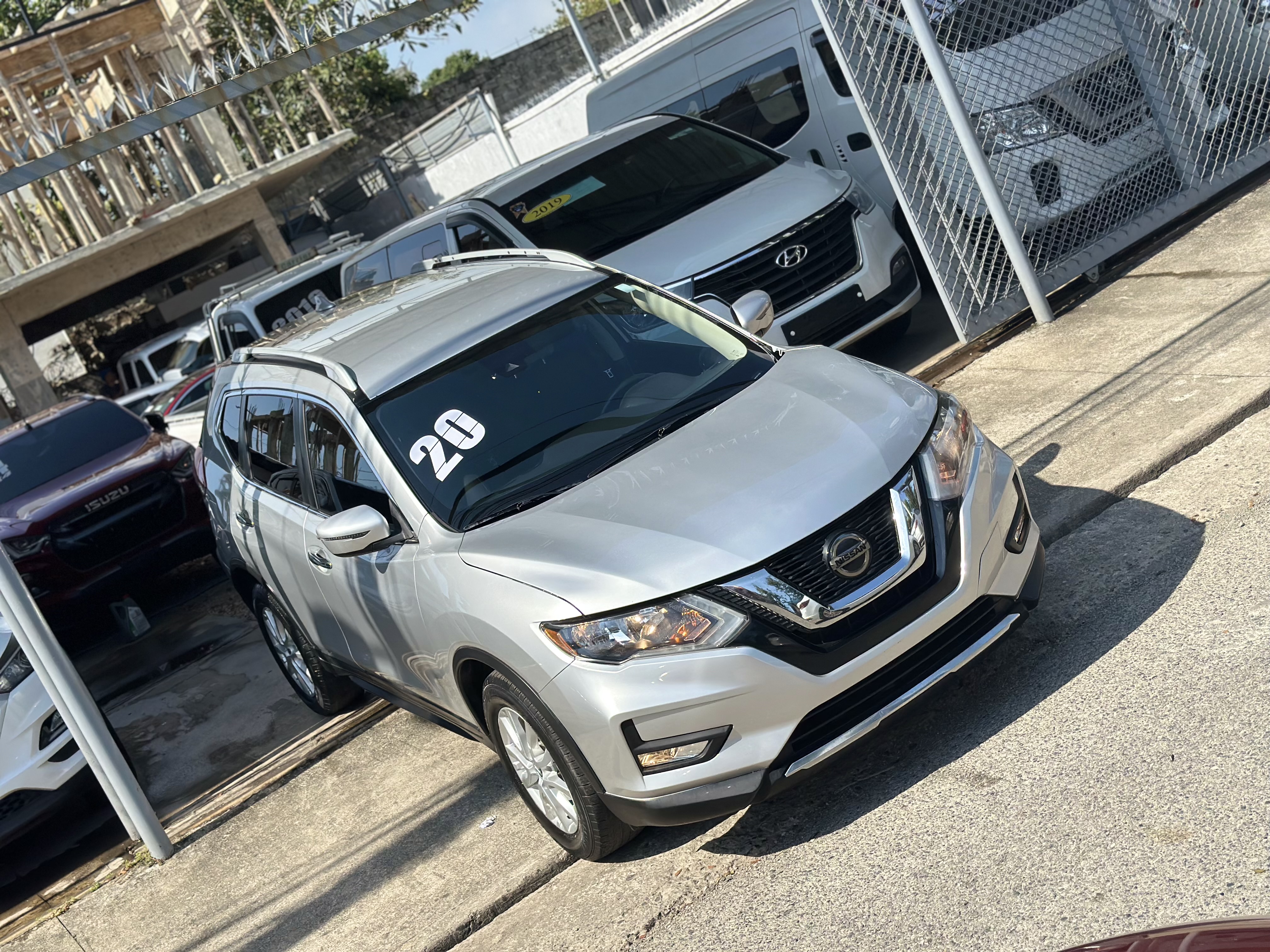 jeepetas y camionetas - 2020 NISSAN ROGUE SV CLEAN CARFAX 1