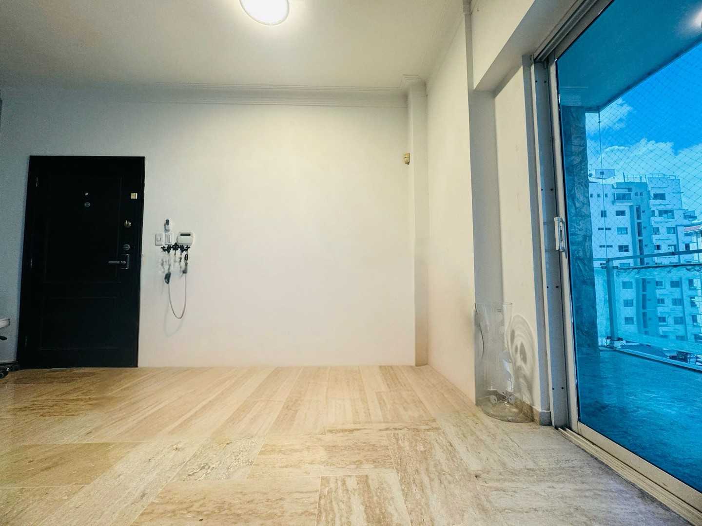 apartamentos - Rento apartamento sin amueblar en naco  2