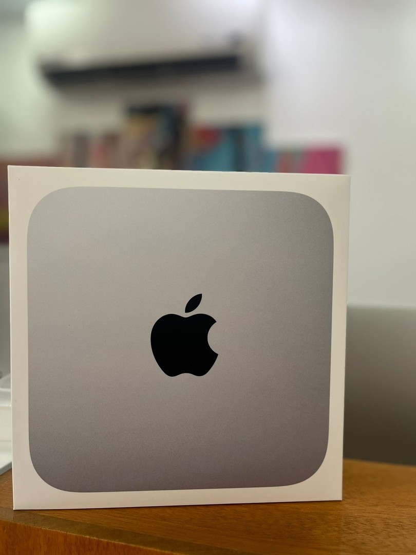 computadoras y laptops - Mac Mini Chip M2 256gb SSD/ 8gb RAM SELLADA  0