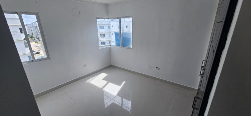 apartamentos - APARTAMENTO EN VENTA – RESIDENCIAL LAS CAYENAS SDE 6