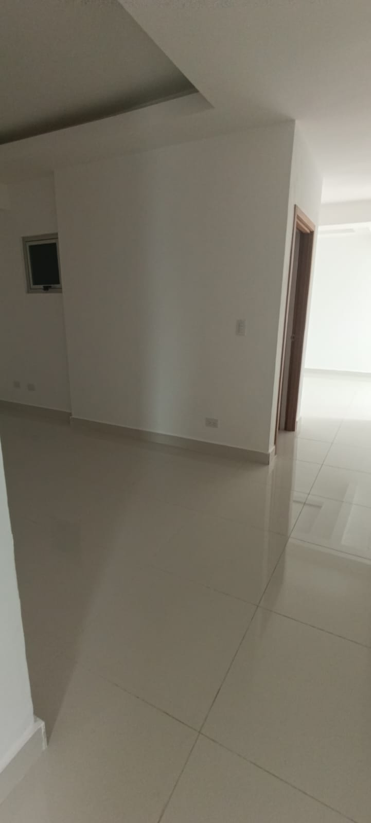 apartamentos - Renacimiento Apartamento en piso alto 2hab 5