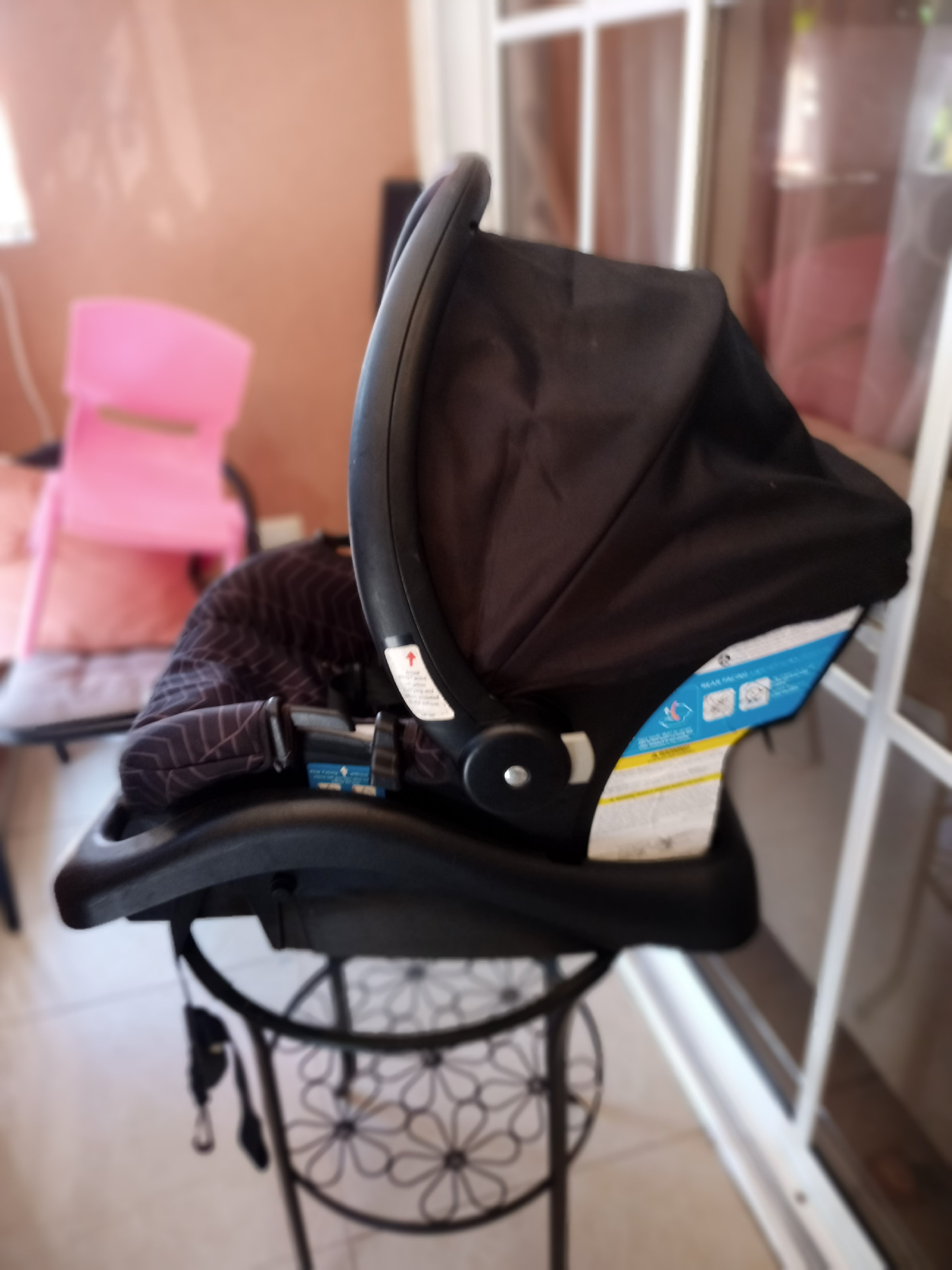 coches y sillas - silla de seguridad y cargador  marca cosco  2