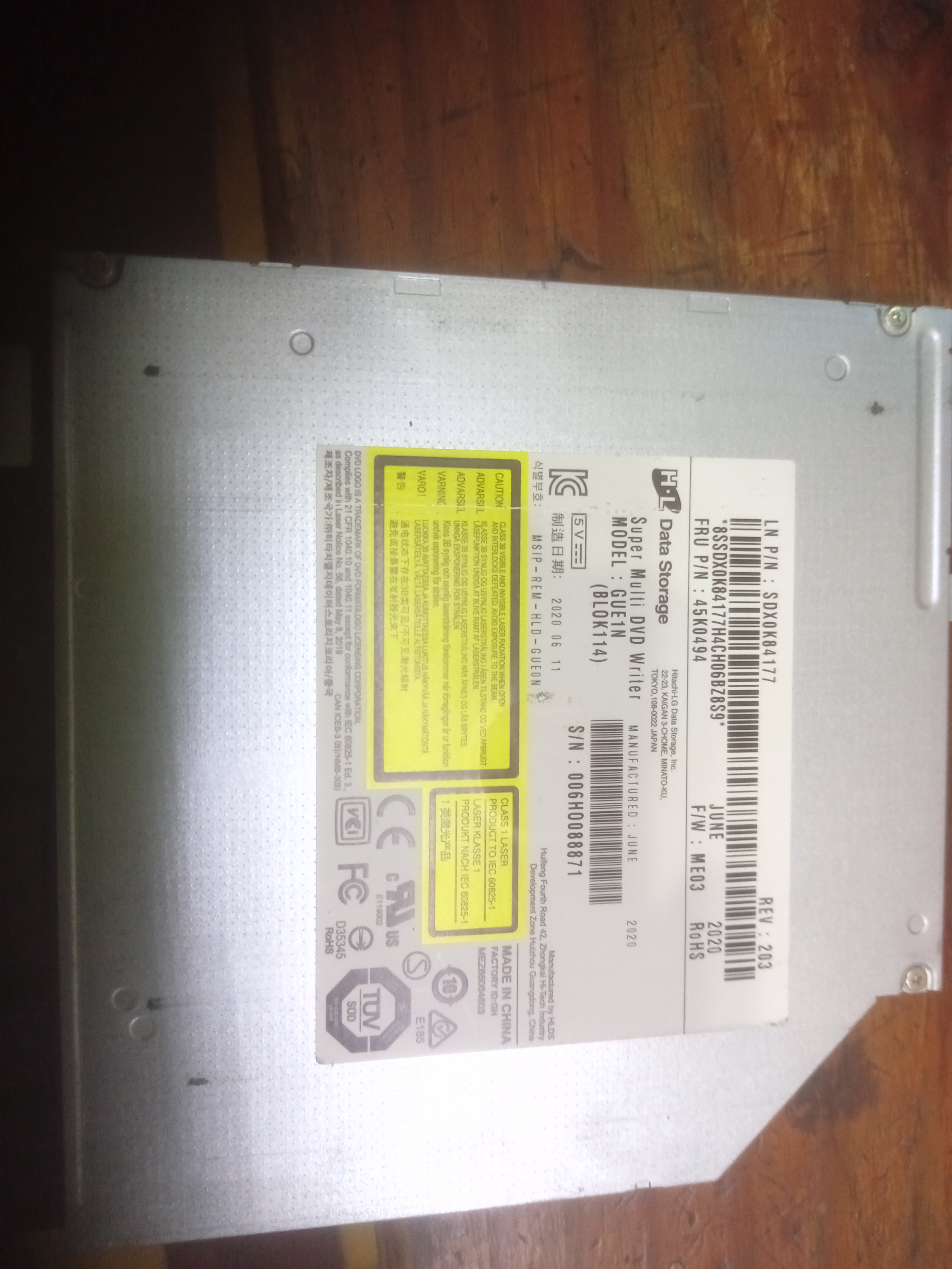 computadoras y laptops - se vende piezas de  laptop Lenovo, quemadora, abanico, batería,pantalla y mas 1