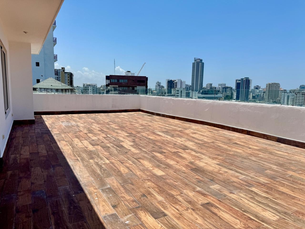 apartamentos - Penthouse Listo Ensanche Serralles  1