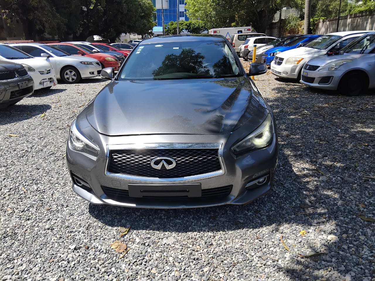 carros - INFINITI Q50 0