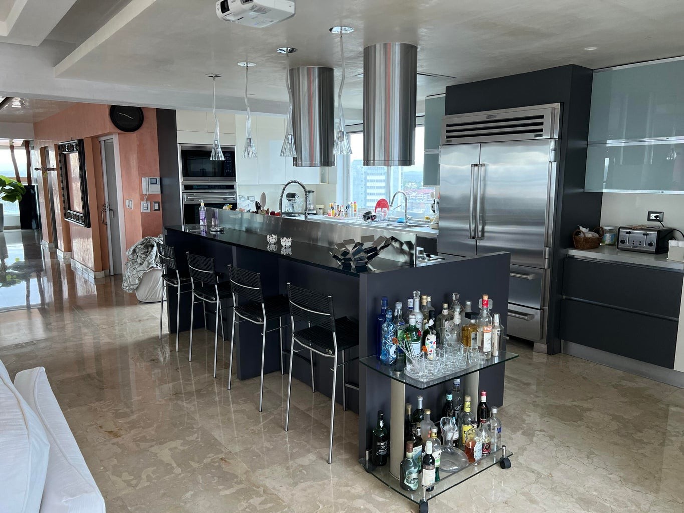apartamentos - Majestuoso Pent-house totalmente amueblado Los Cacicazgos 3