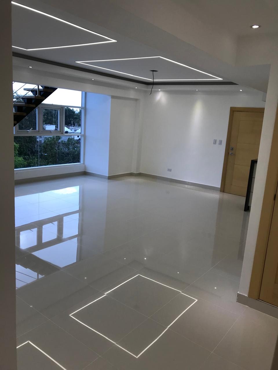 penthouses - VENDO LUJOSO PENTHOUSE EN ENSANCHE OZAMA ‼️ 2
