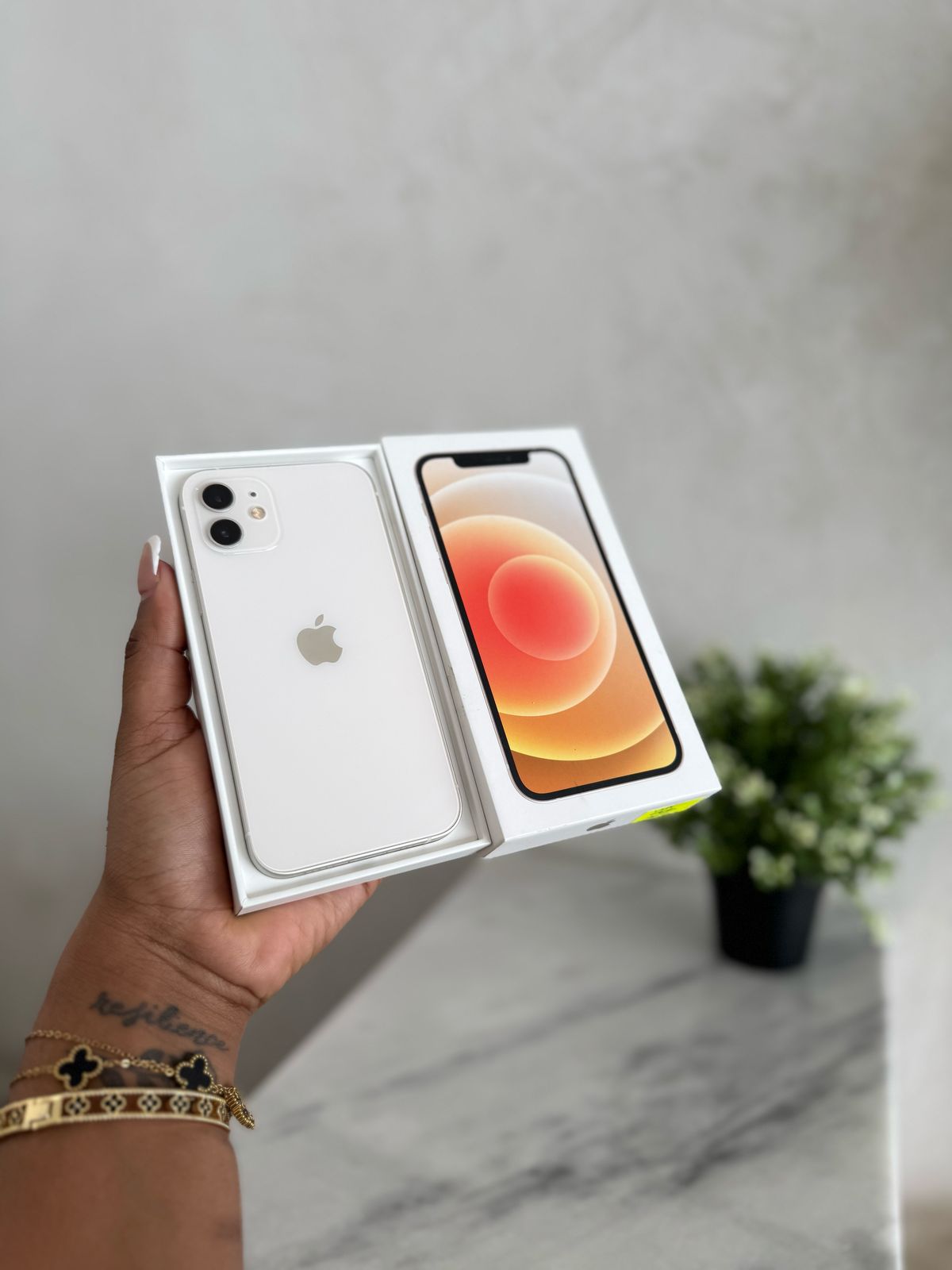 celulares y tabletas - IPHONE 12 NORMAL 64GB BLANCO DESBLOQUEADO EN CAJA