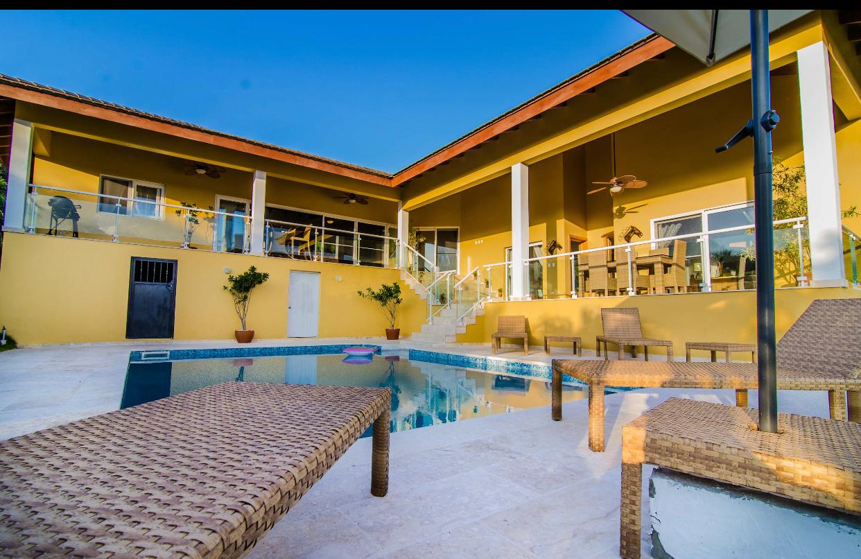 solares y terrenos - 🌴 Hermosa Villa de Lujo en Venta – Sosúa 1