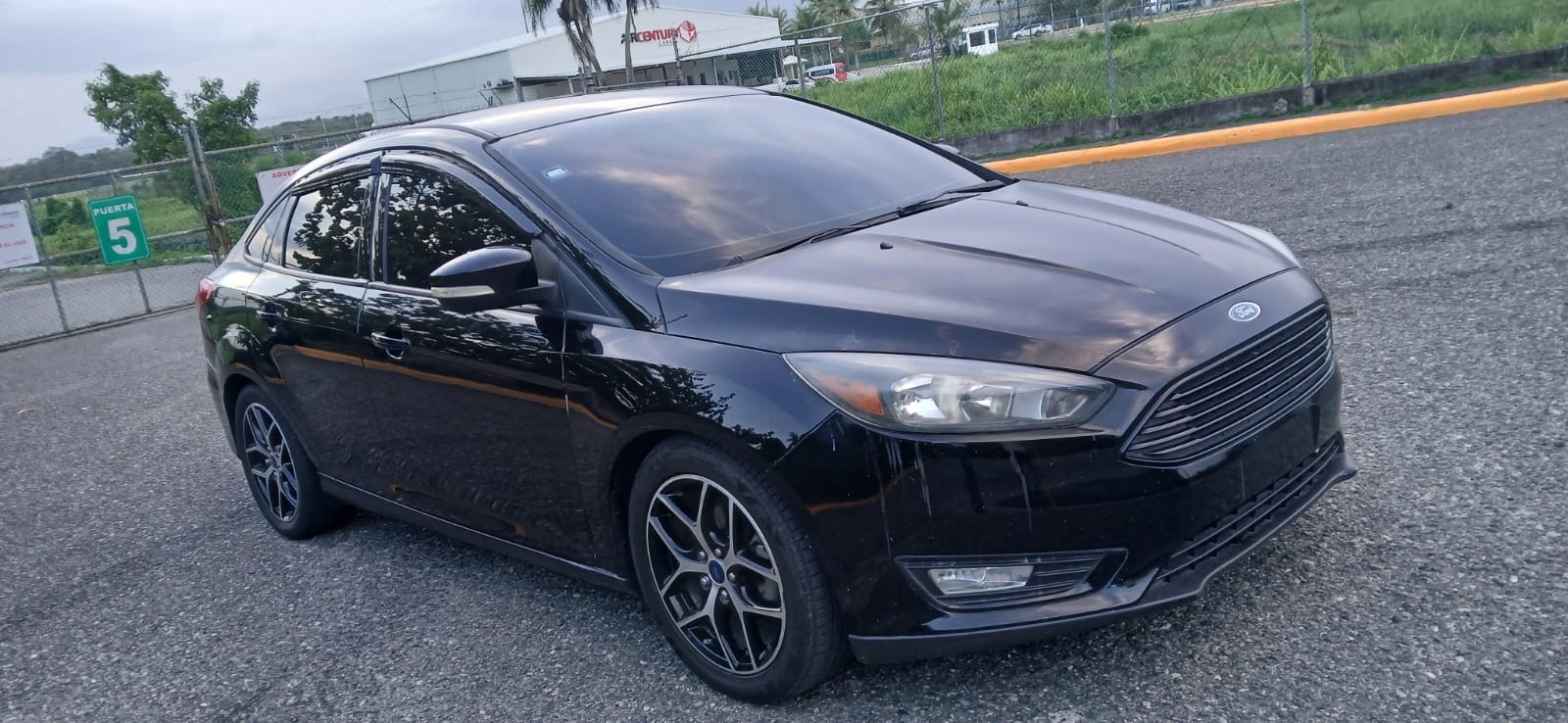 carros - Ford focus SE 2017 
1.0turbo
 5
