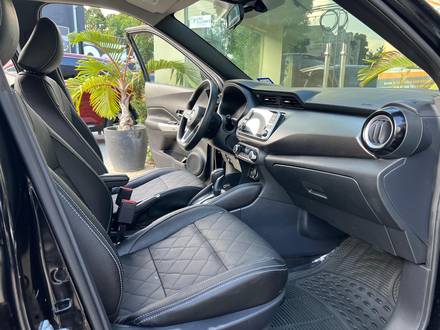 jeepetas y camionetas - Nissan Kicks SV 2020 9