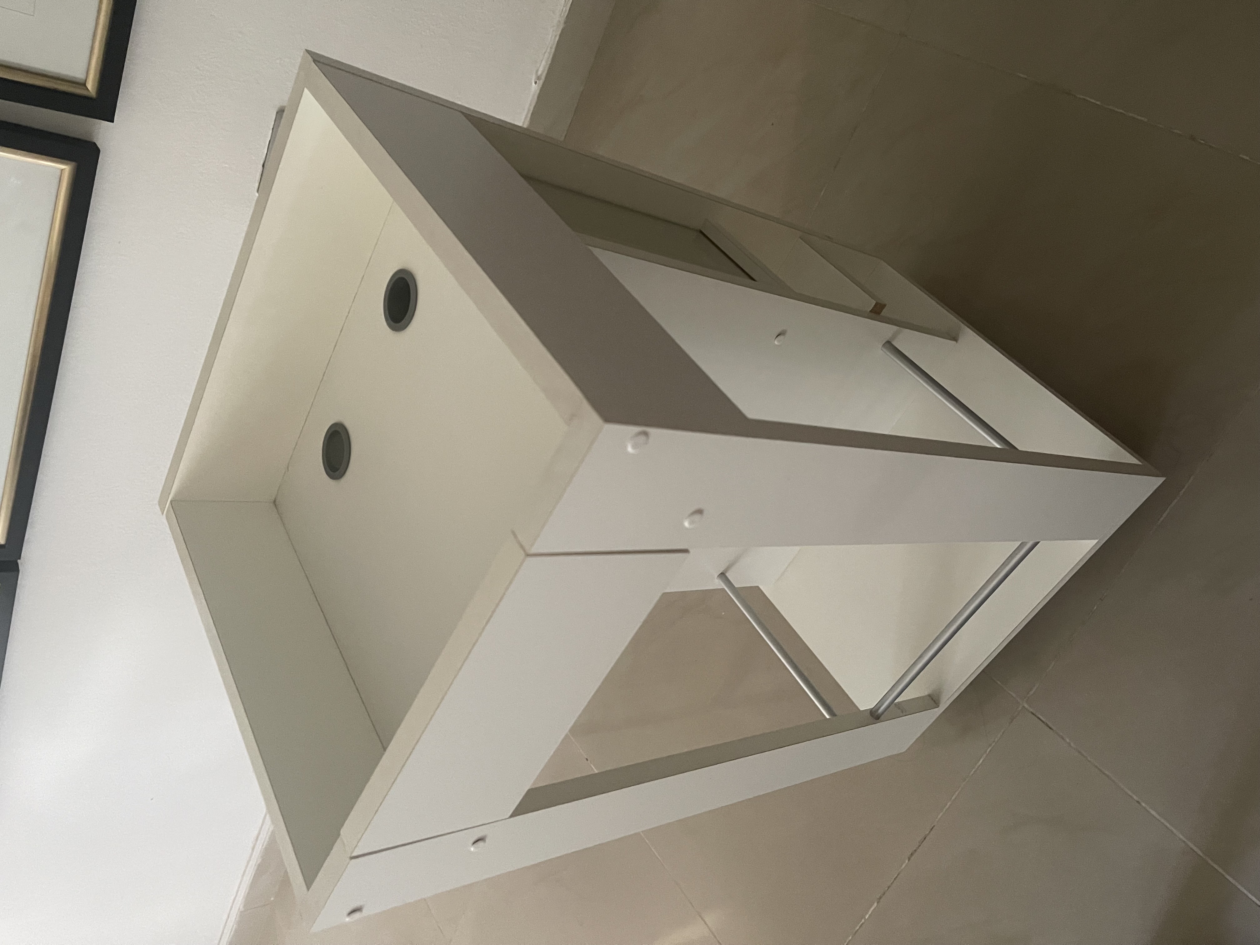 muebles y colchones - Mesa Bar con Ruedas 1