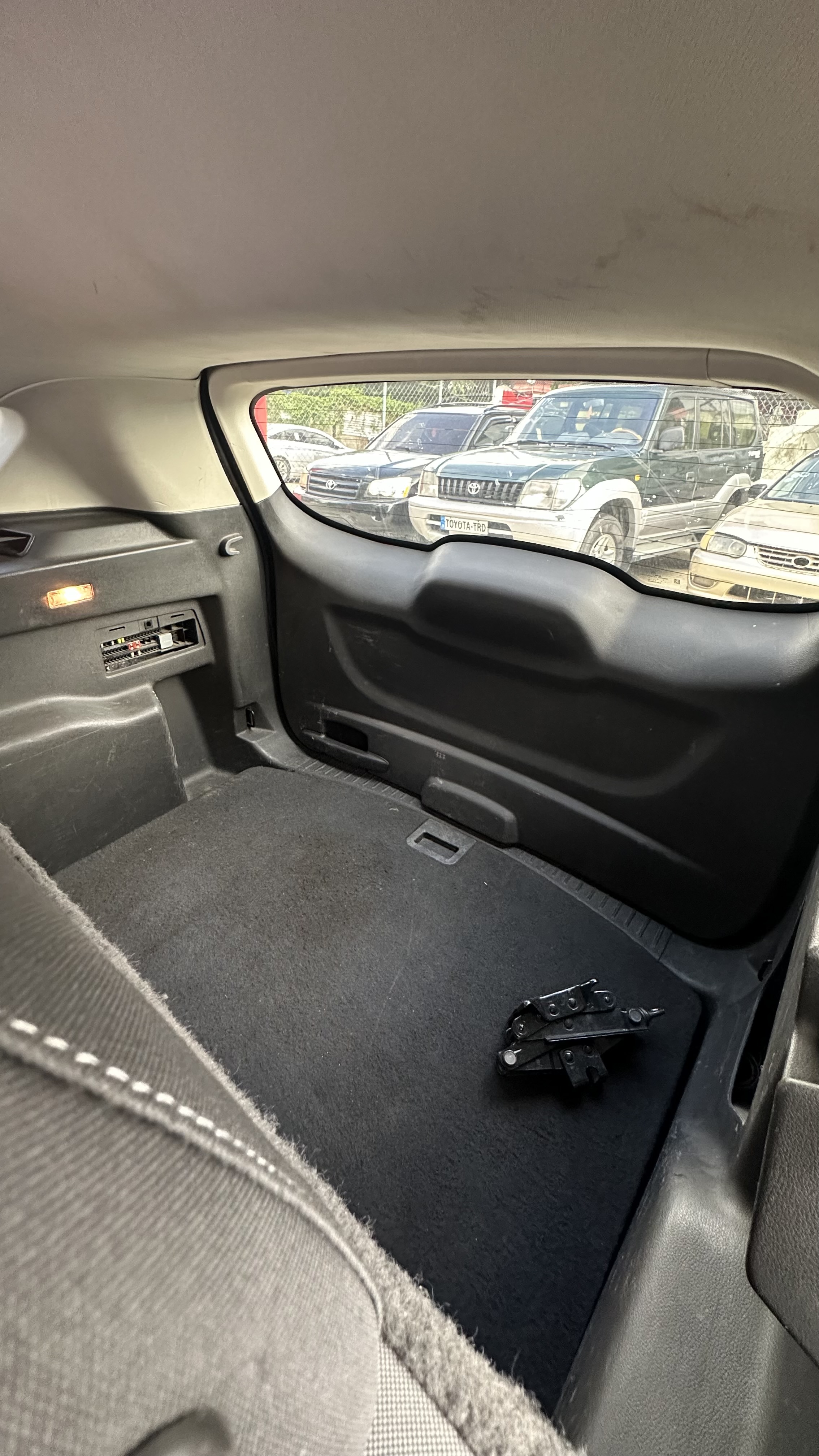 jeepetas y camionetas - FORD ESCAPE ECONÓMICA EN OFERTA 1