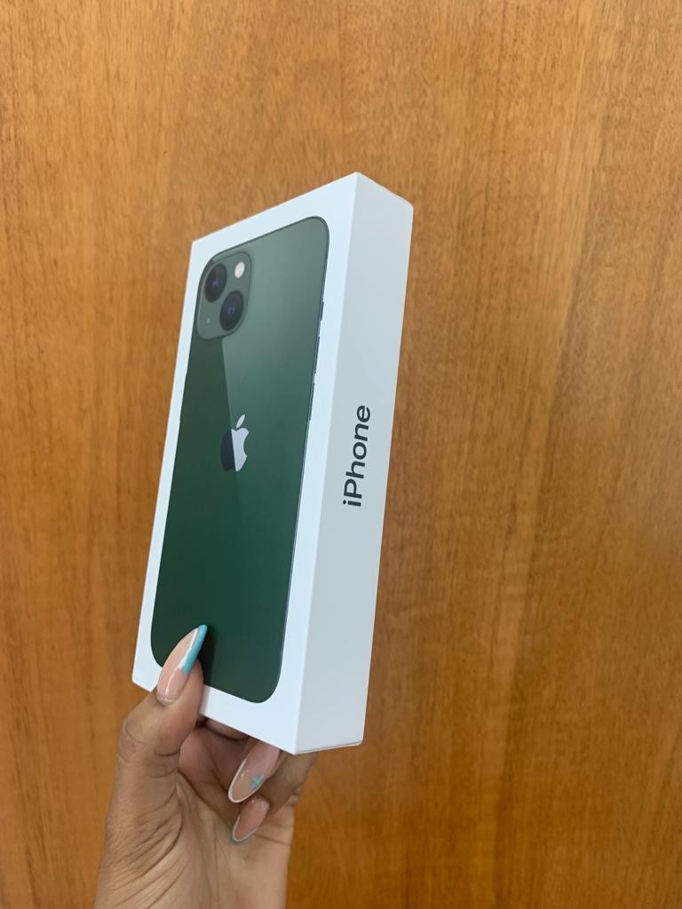 celulares y tabletas - iPhone 13 de 256gb Factory Sellado 2