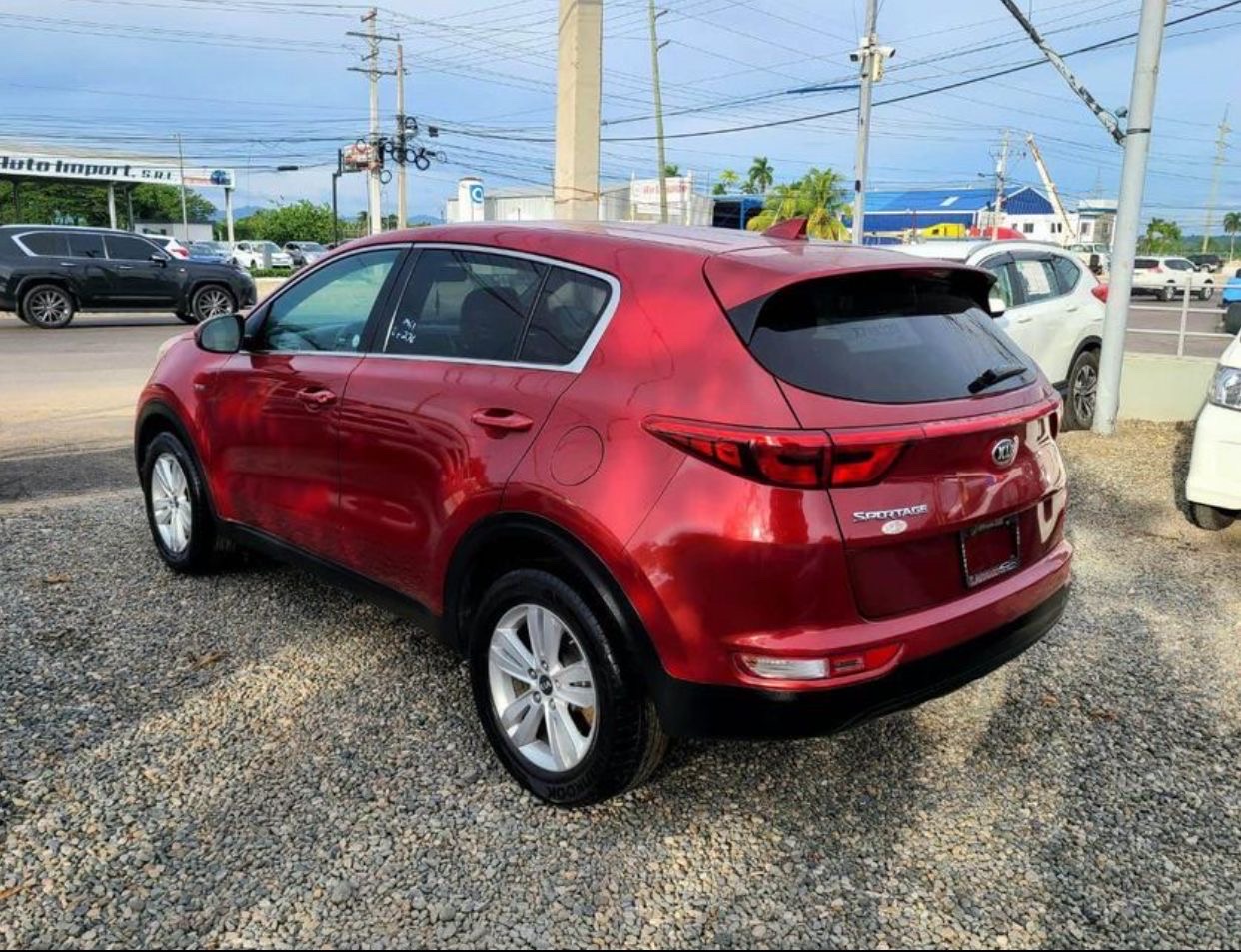 jeepetas y camionetas - Kia Sportage LX 2019 AWD 4x4 - Clean, 65,000 Millas, Financiamiento Disponible.  2