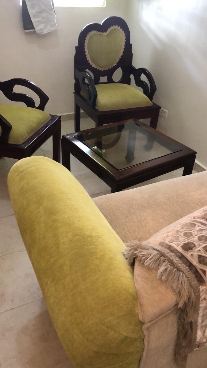 muebles y colchones - 🔥 Juego de Mesa en Caoba – Elegancia y Estilo 4