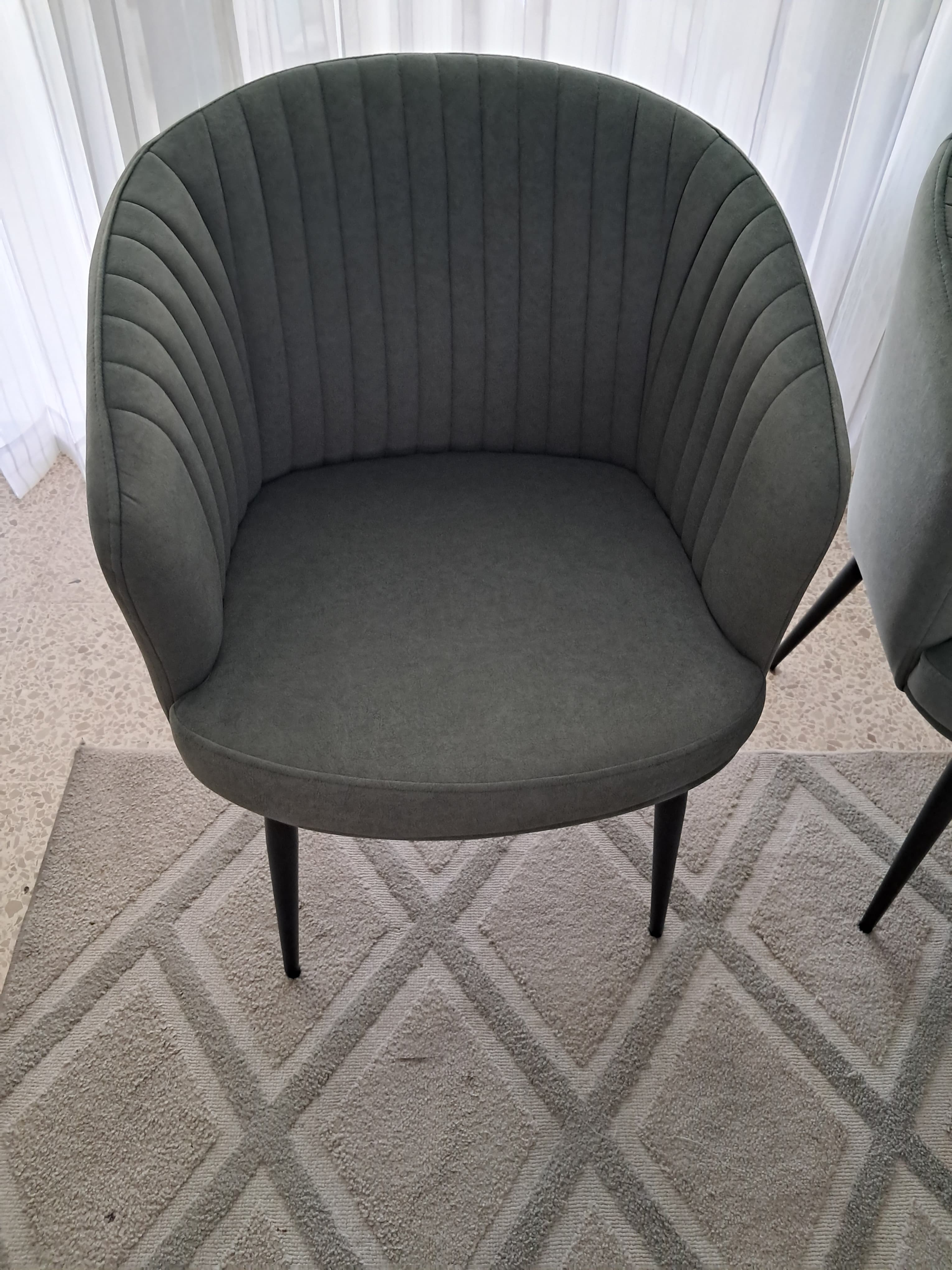 muebles y colchones - Silla color verde 1