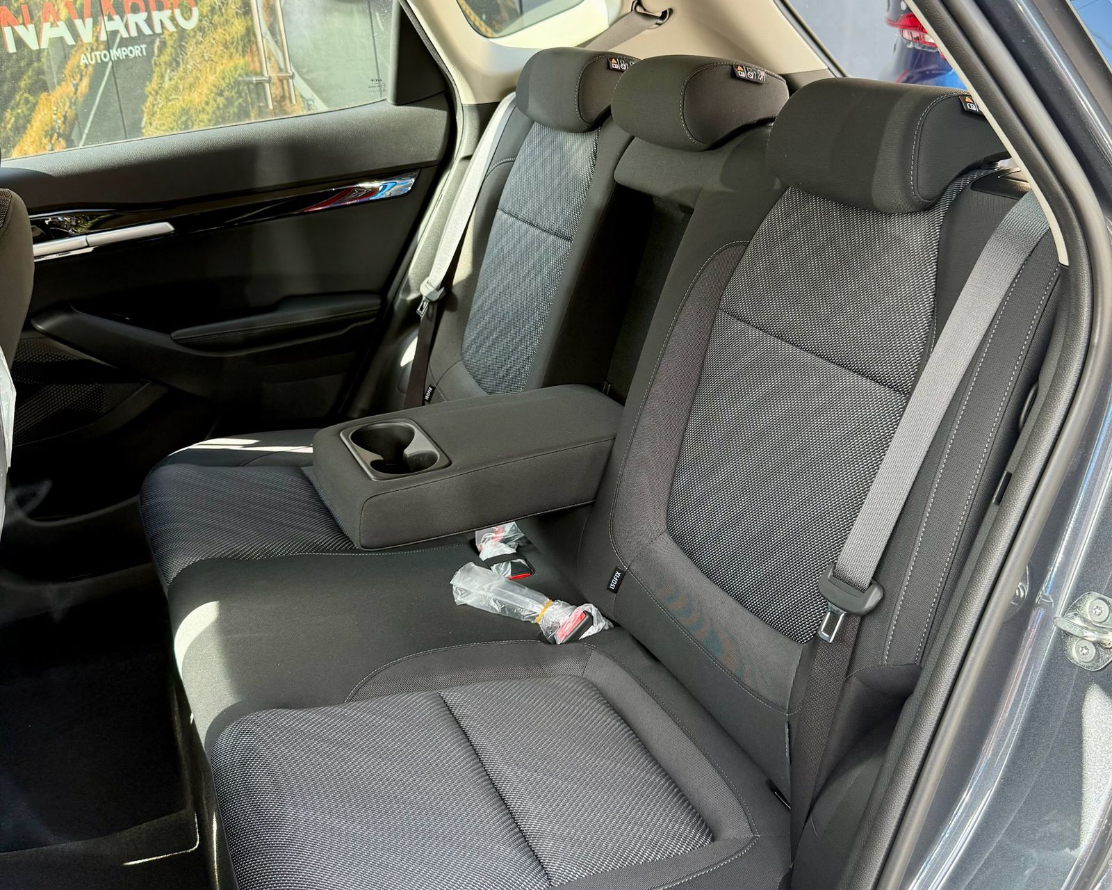 jeepetas y camionetas - KIA SELTOS LX 2026  7