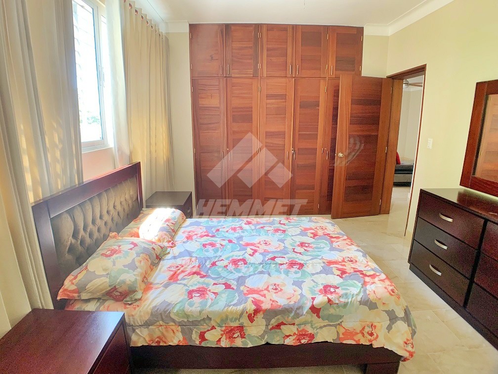 apartamentos - APARTAMENTO AMUEBLADO DE 285MTS2 PROXIMO AL GRAN ALMIRANTE SANTIAGO  7