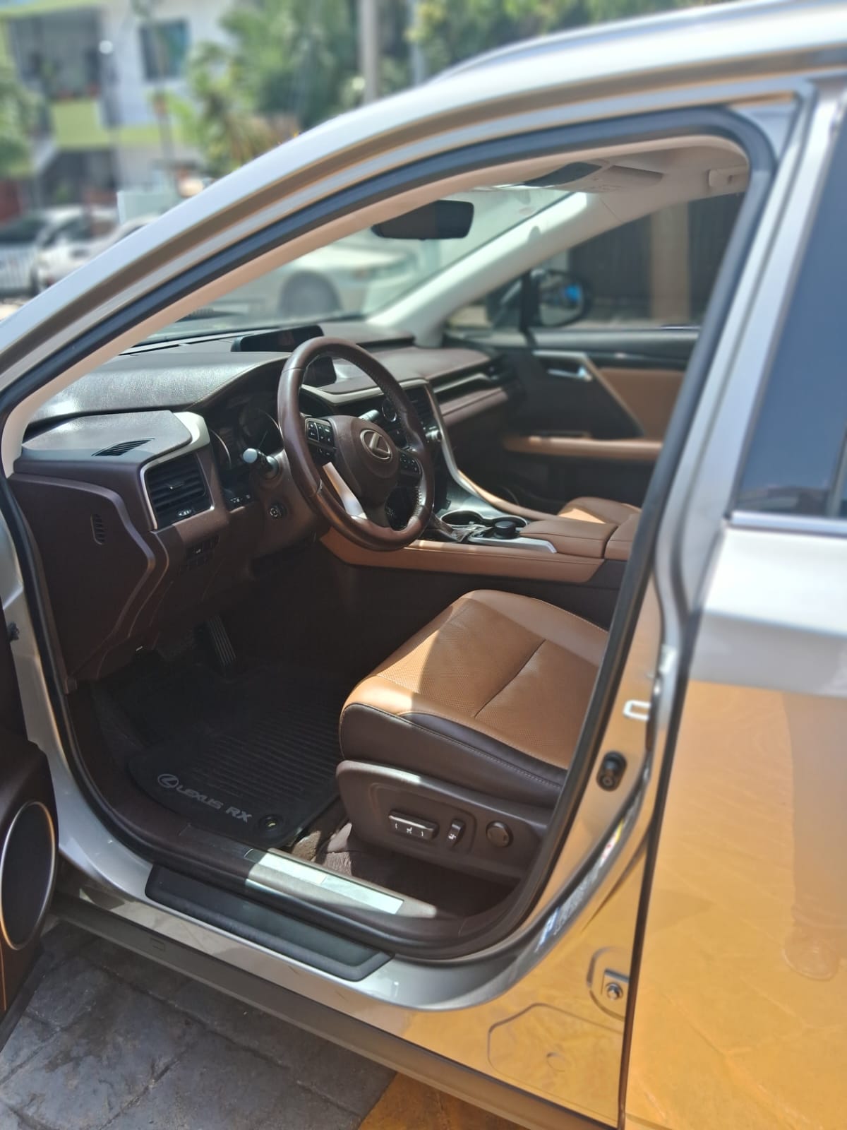 jeepetas y camionetas - Jeepeta Lexus Rx350 5