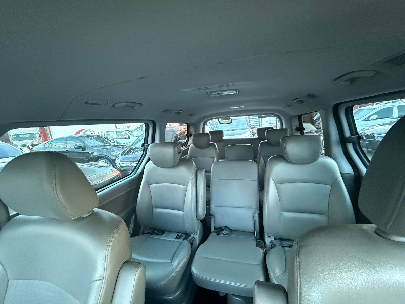 otros vehiculos - HYUNDAI GRAND STAREX H-1 2019 PRIVADA 6