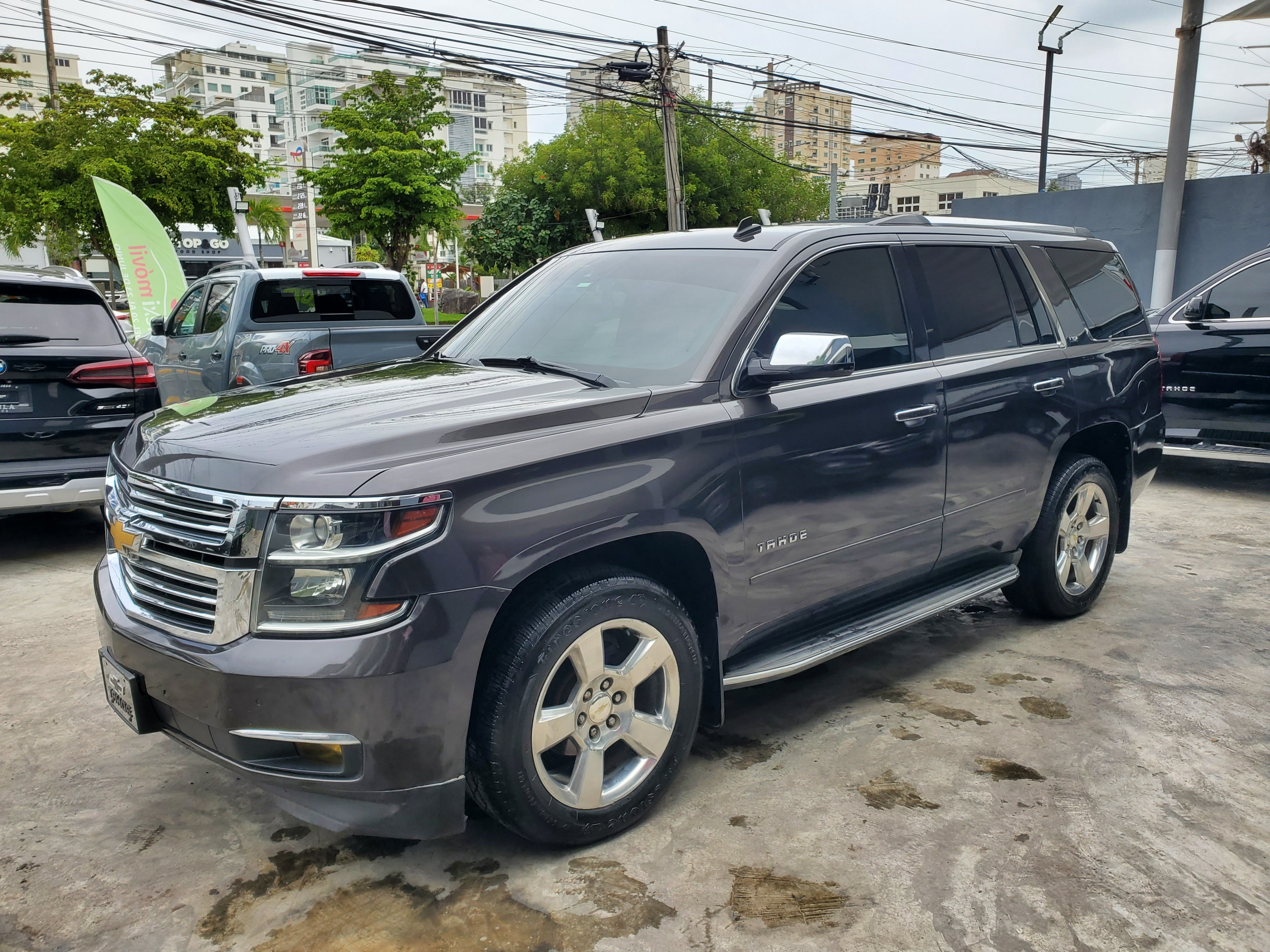 jeepetas y camionetas - Chevrolet Tahoe LTZ 4x4 2015  1