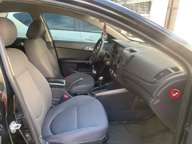 carros - KIA CERATO 2010 4