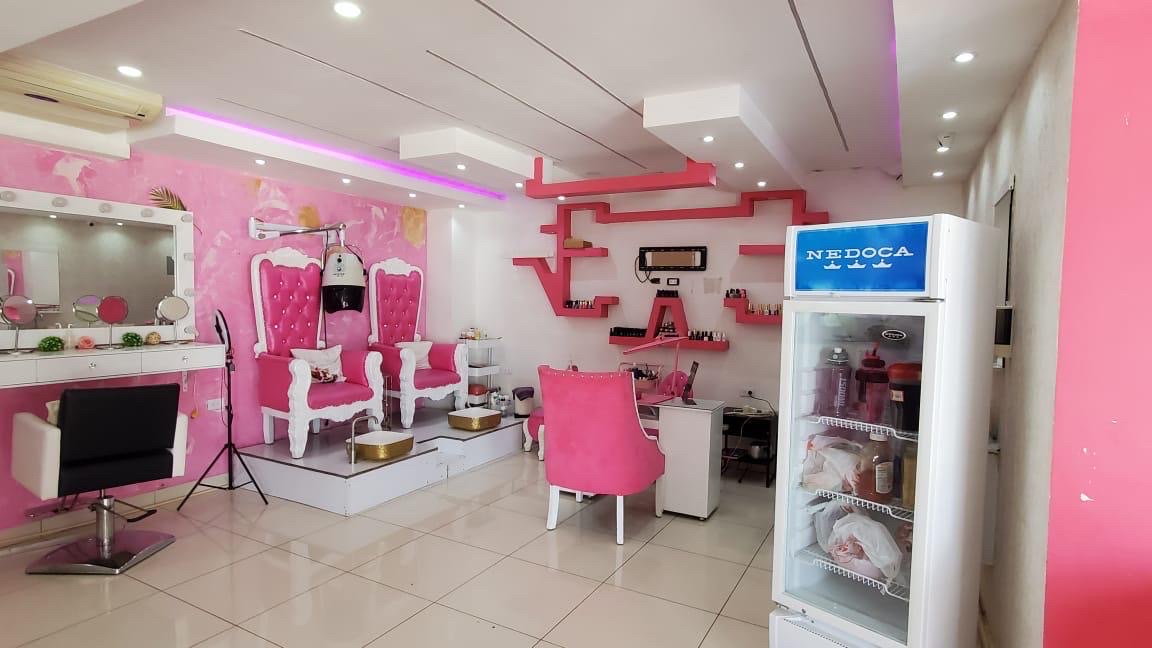 oficinas y locales comerciales - SE VENDE SALÓN COMPLETO 4