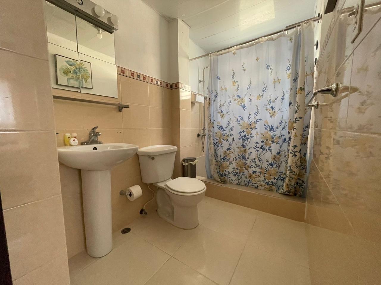 apartamentos - venta de apartamento con 127mts en el ensanche Isabelita Santo Domingo  9