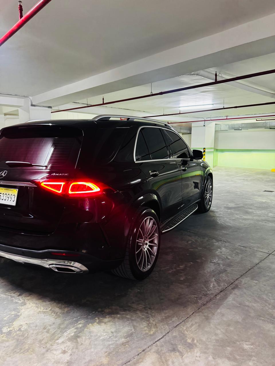 jeepetas y camionetas - Vendo MERCEDES-BENZ GLE 450 como nueva  4