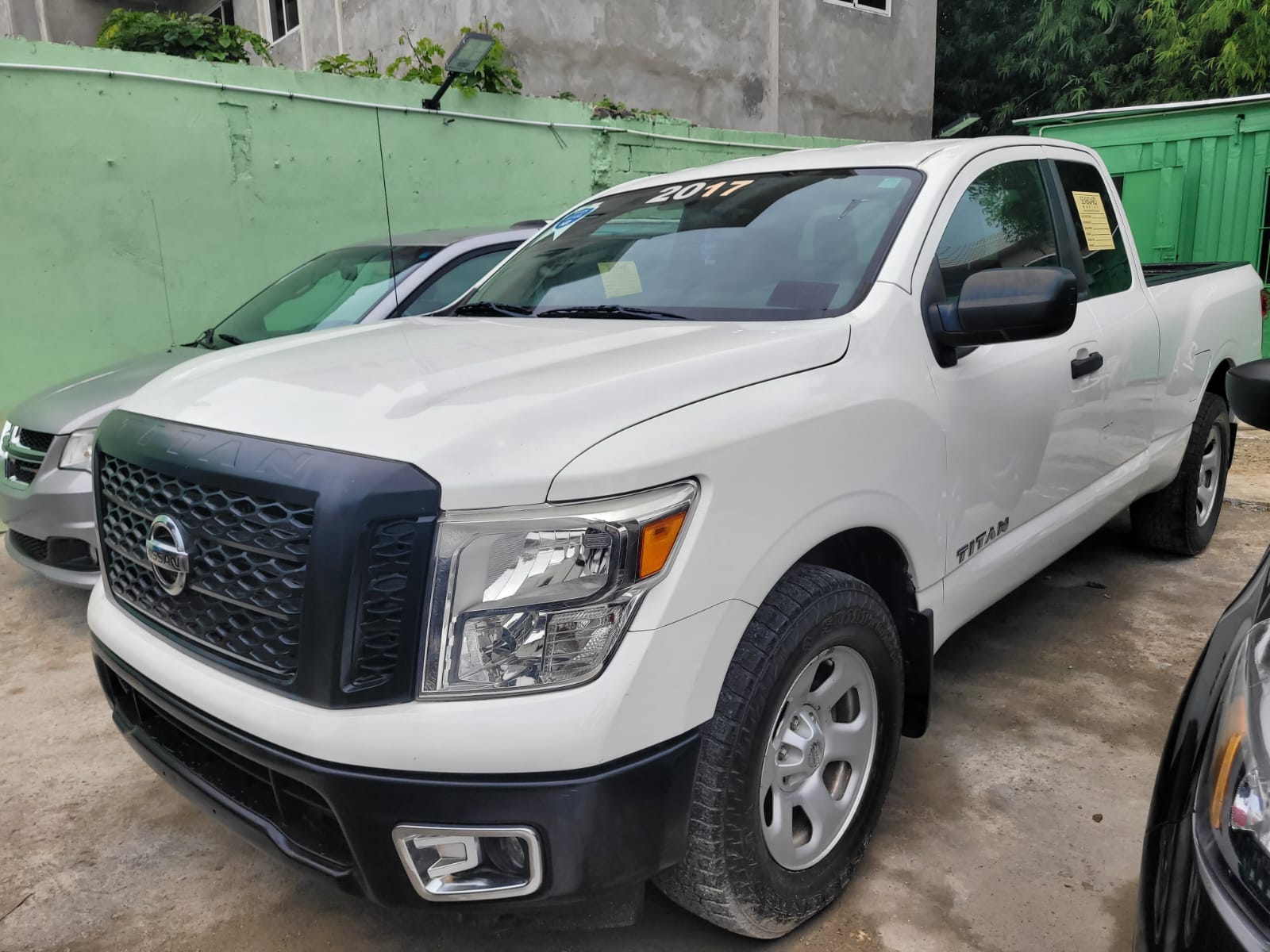 jeepetas y camionetas - Nissan Titan 2017 1