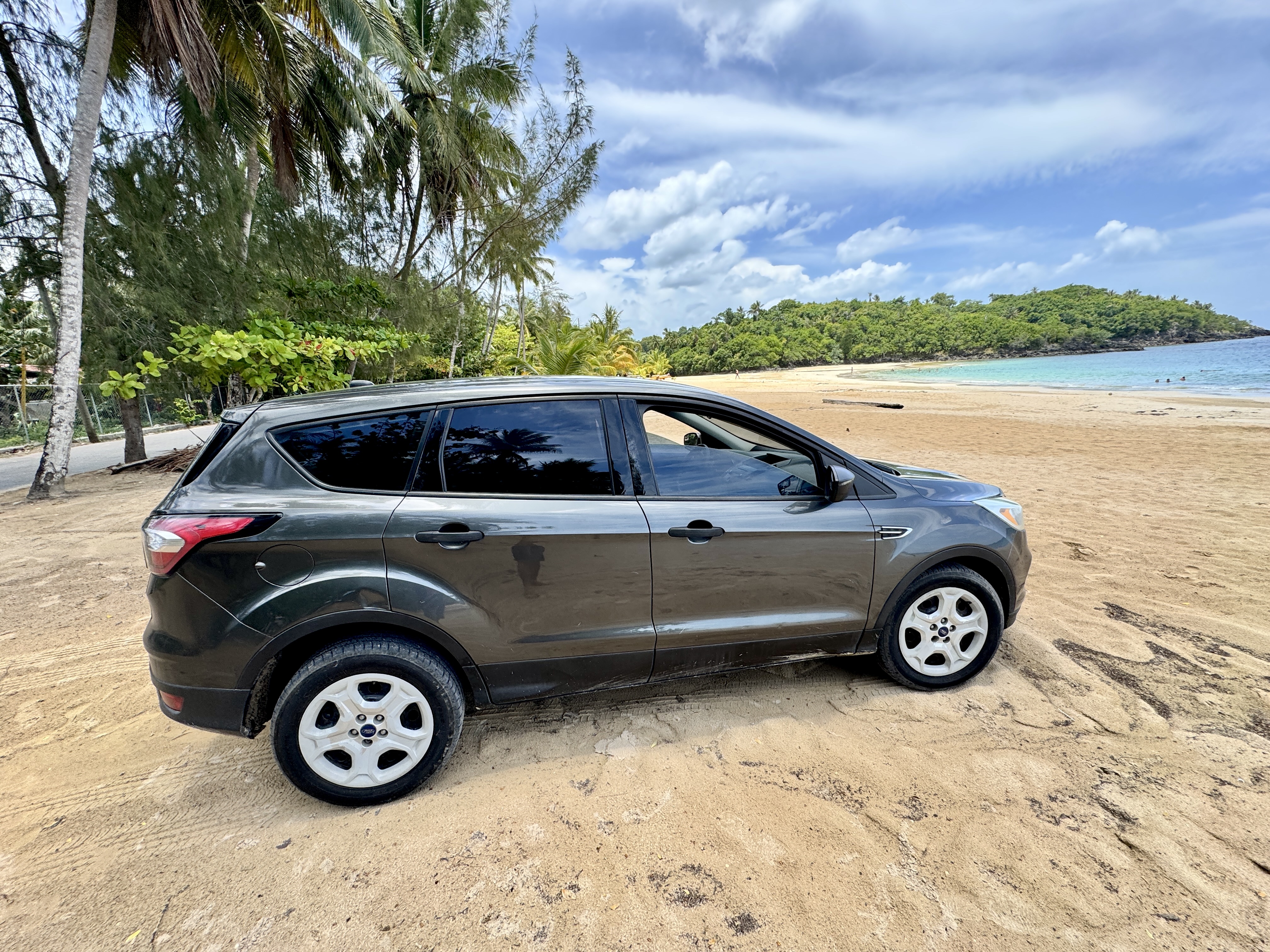 jeepetas y camionetas - Ford Escape 2017 Buen mantenimiento 