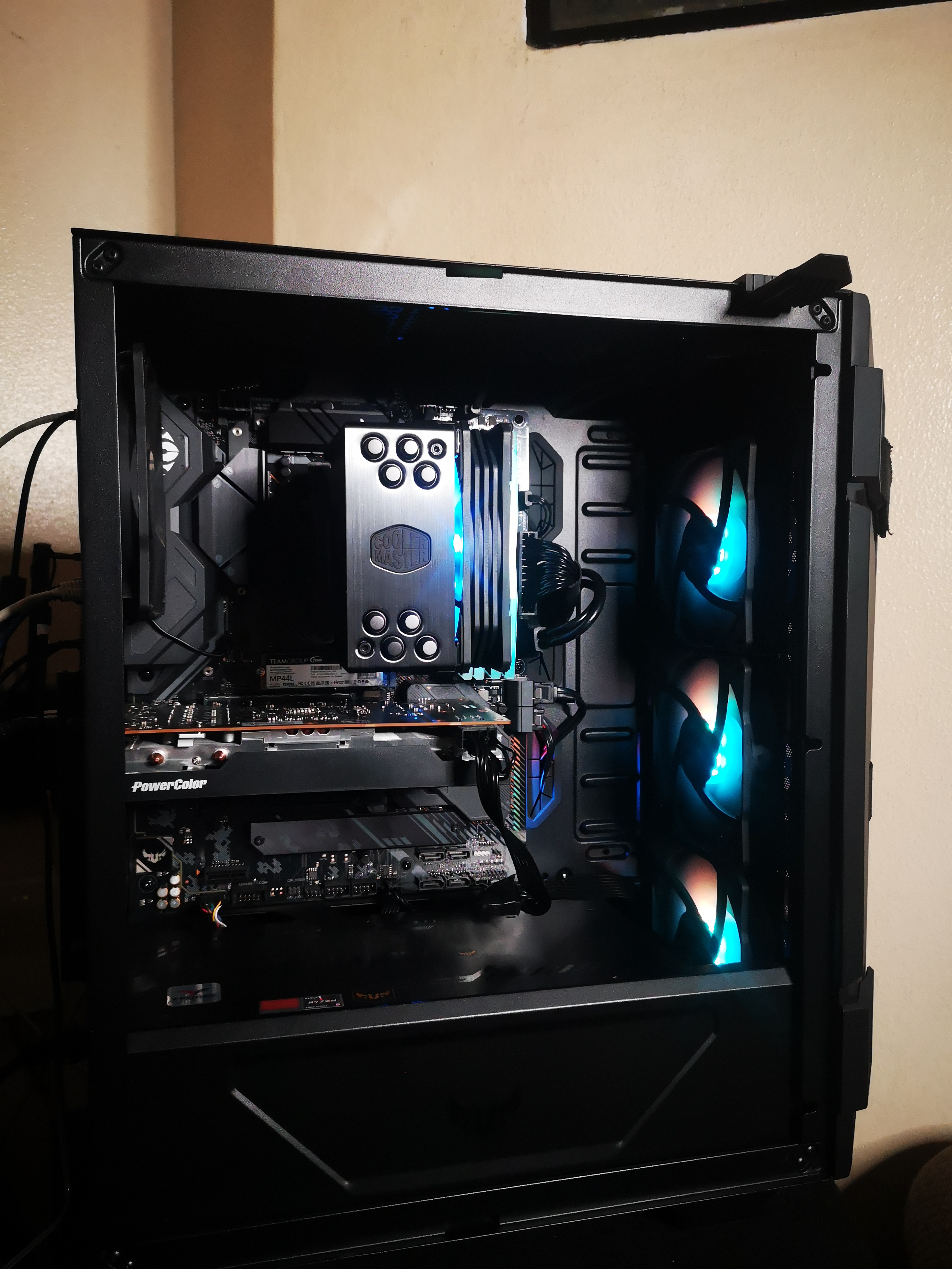 computadoras y laptops - PC Asus Tuf Gaming - Creador De Contenido- Trabajo 3