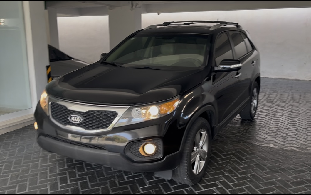 jeepetas y camionetas - Se vende Kia Sorento EX 2012