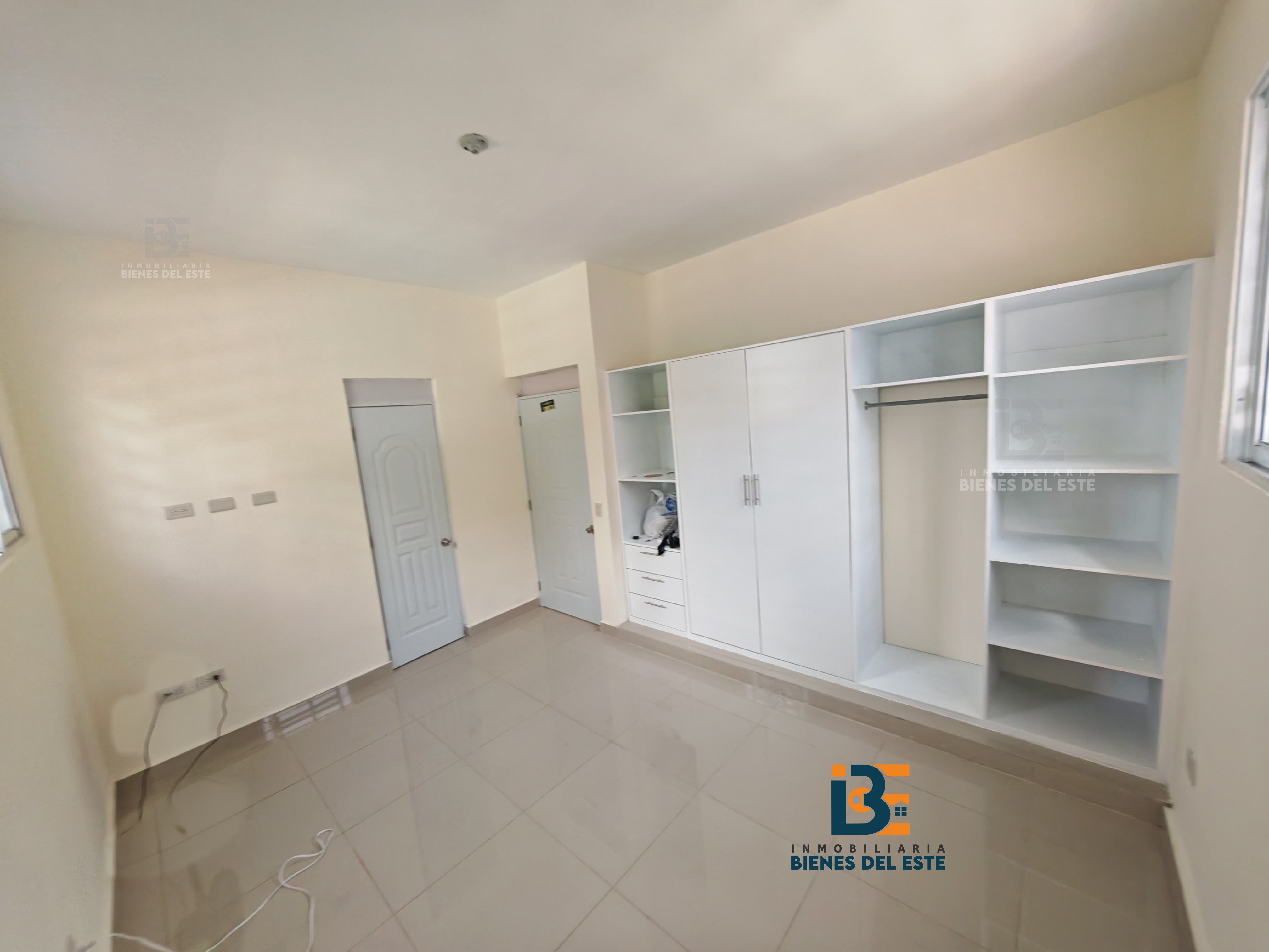casas - Se Vende Vivienda Nueva, con mucho Patio en SPM. 4