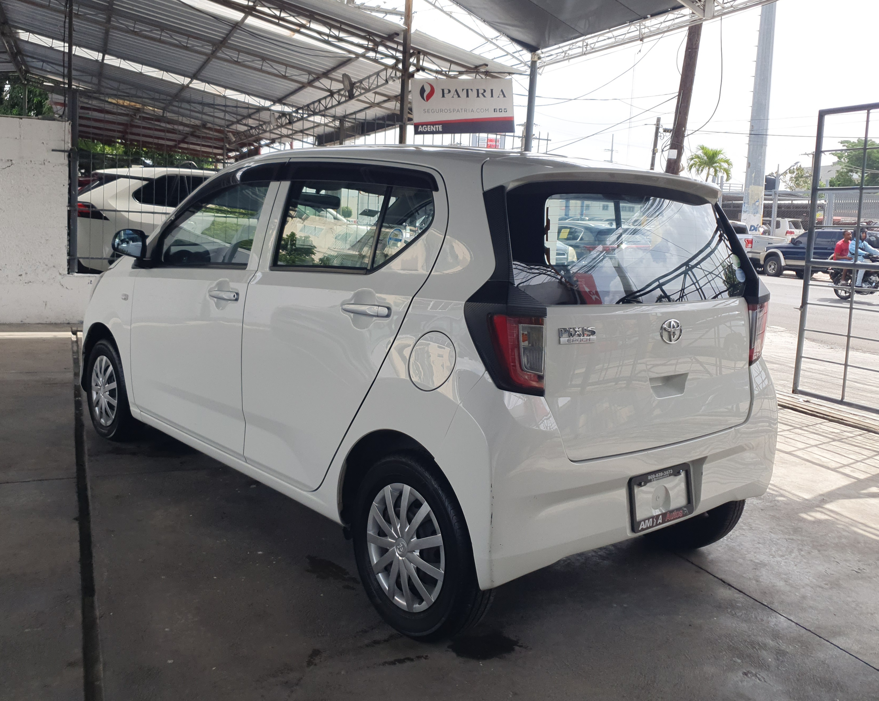 carros - TOYOTA PIXIS BLANCO 2019 RECIEN IMPORTADO 3