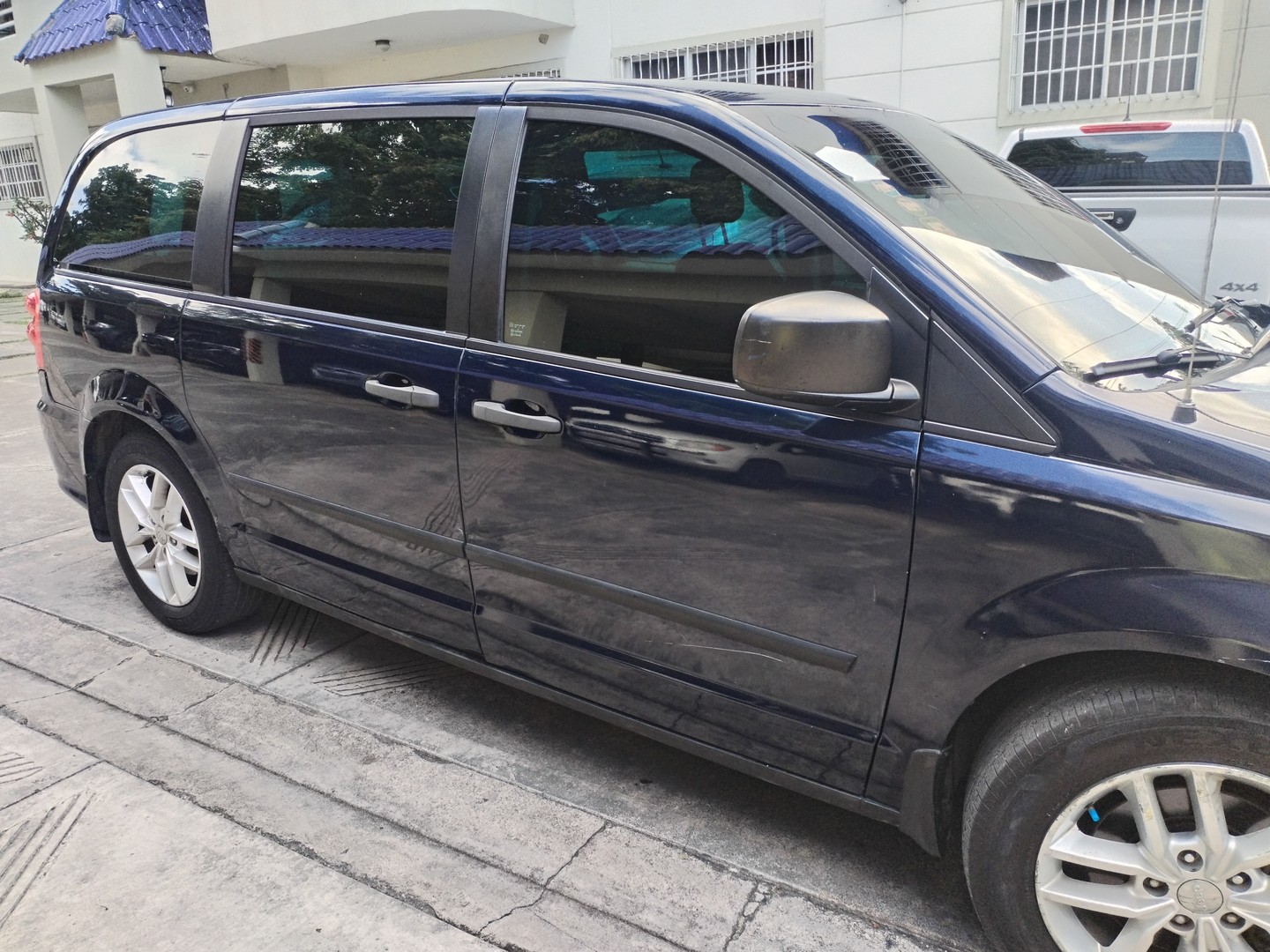 jeepetas y camionetas - Vendo Dogde Gran Caravan 2016  4