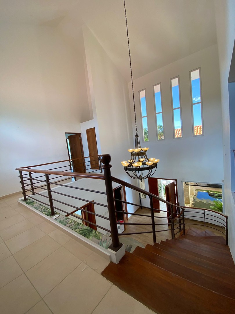 casas vacacionales y villas - HERMOSA VILLA EN METRO COUNTRY CLUB✨

• Categoría: Villa.
• Ub: Juan Dolió 9
