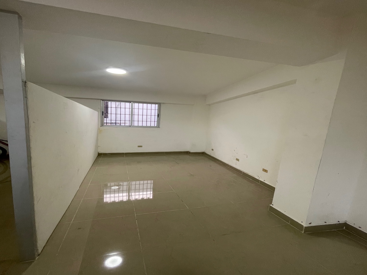 oficinas y locales comerciales - Oficinas en alquiler Evaristo Morales  8