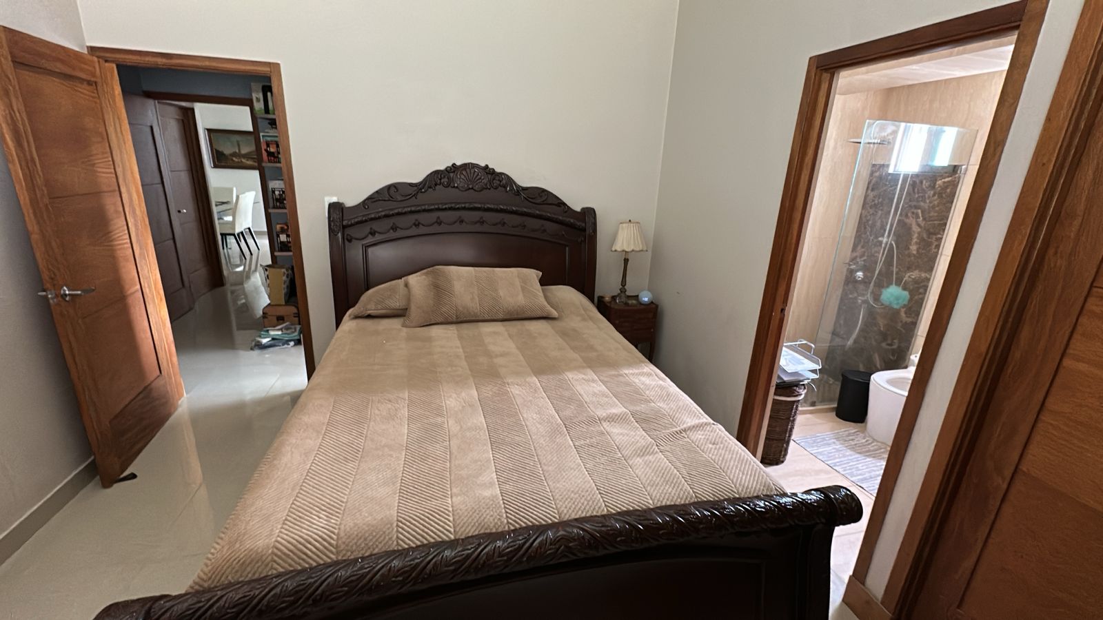 muebles y colchones - Cama Queen de Madera 0