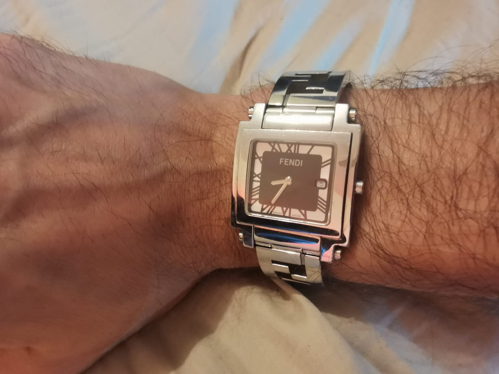 joyas, relojes y accesorios - Reloj Fendi unisex original como nuevo! 0